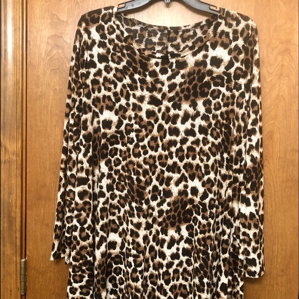 XL animal print tunic/dress. NWOT